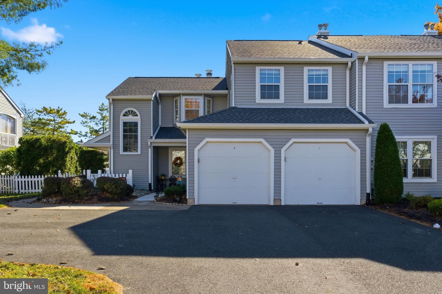 647b Rose Hollow Drive #b photo 3