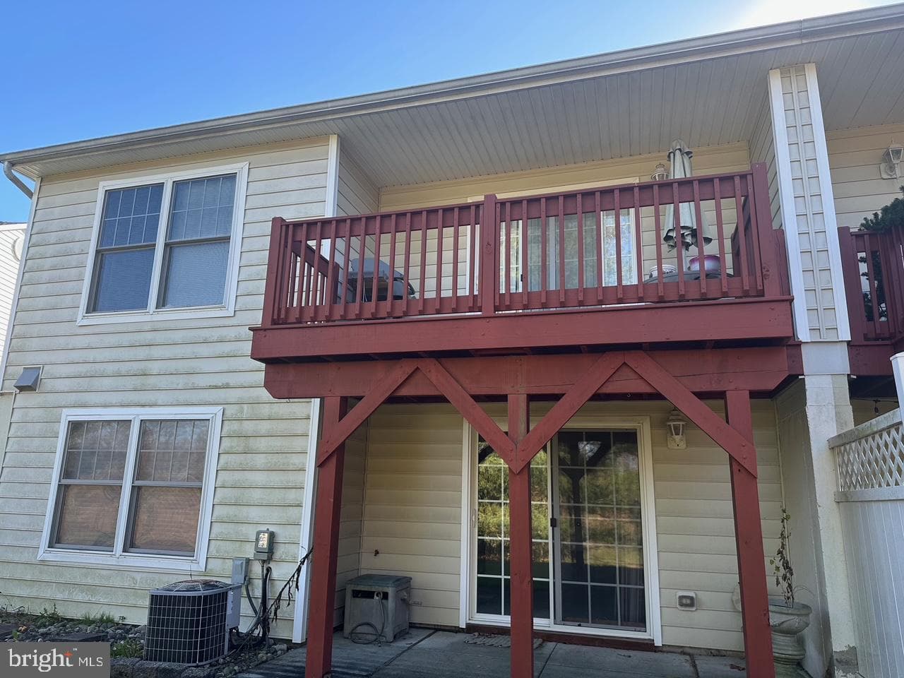 146 Grandview Drive photo 2
