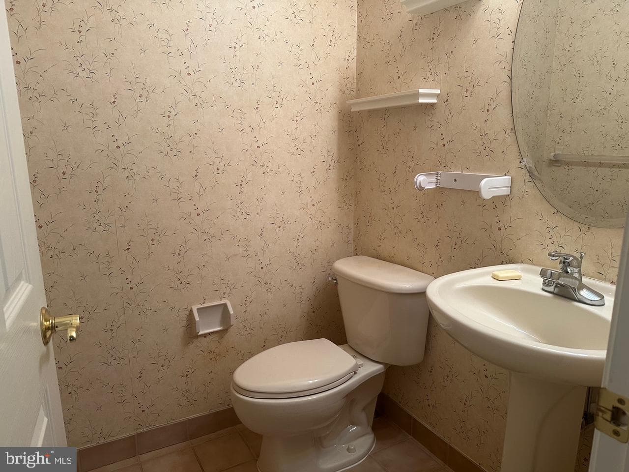 146 Grandview Drive photo 5