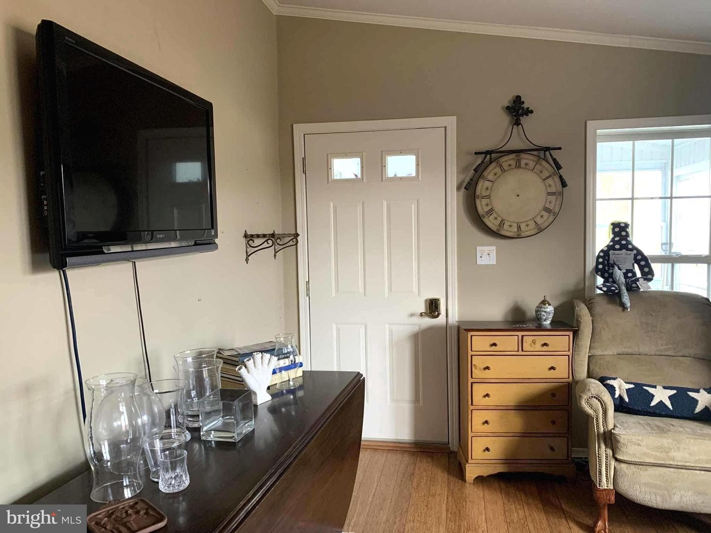 214 Dove Court photo 16