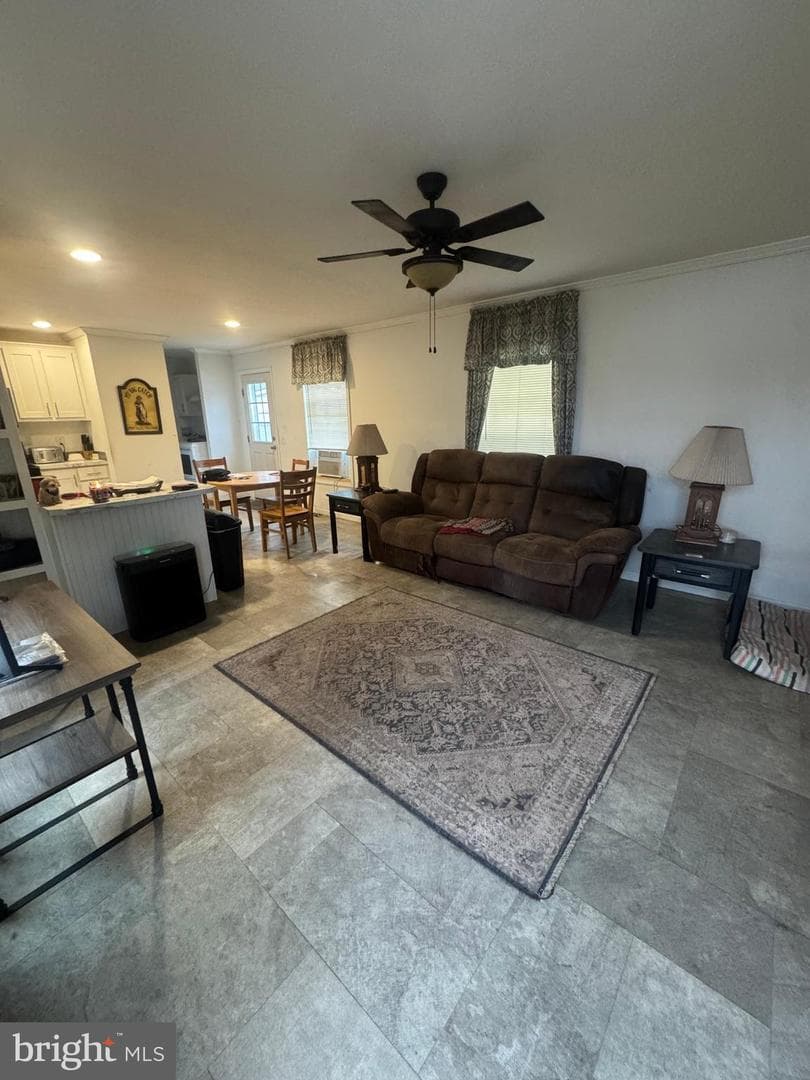 5057 Grace Drive photo 3