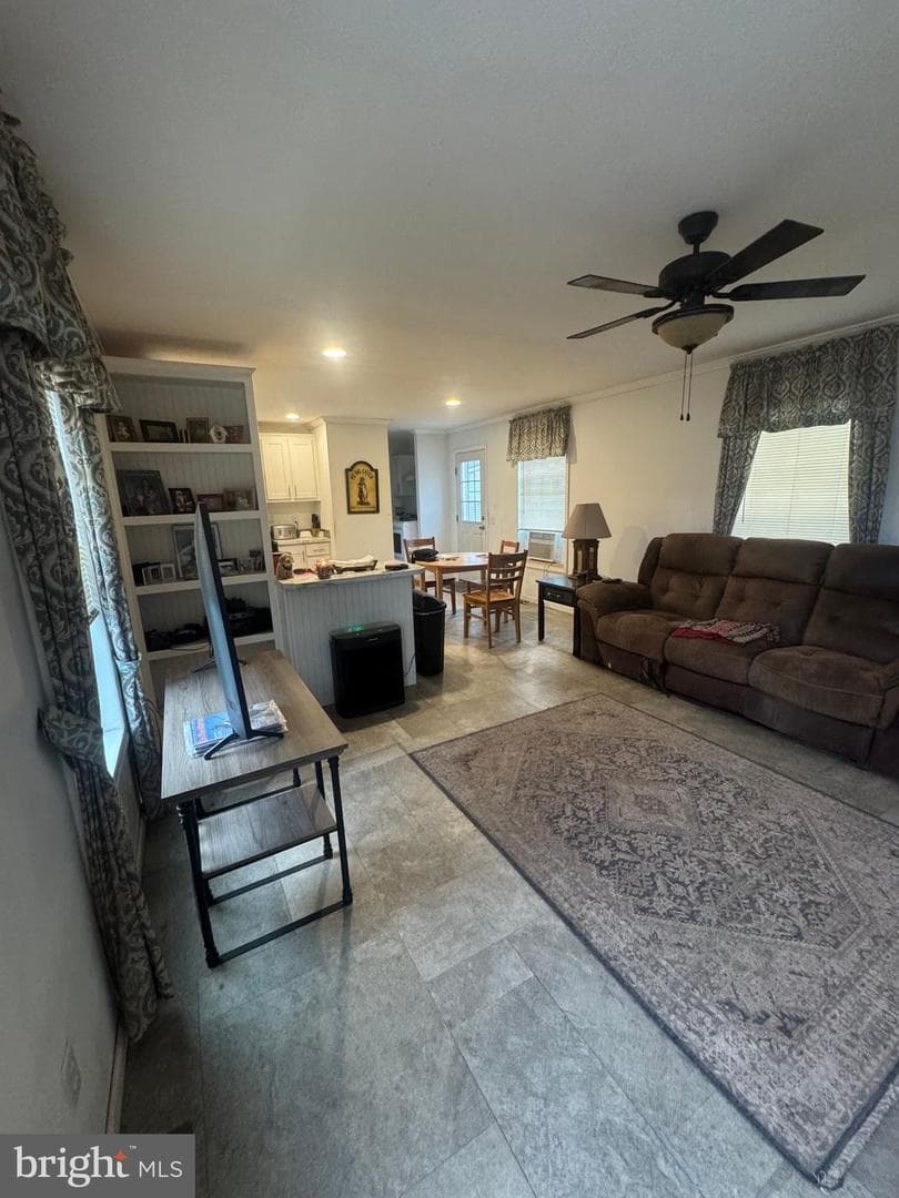 5057 Grace Drive photo 4
