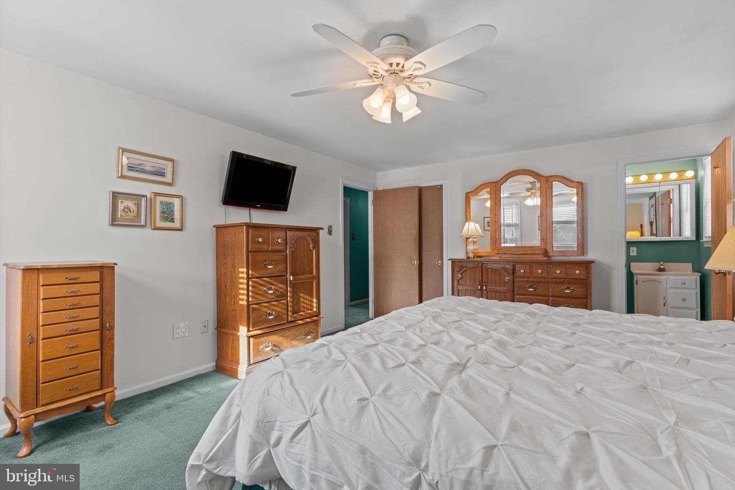195 Harriet Road photo 32