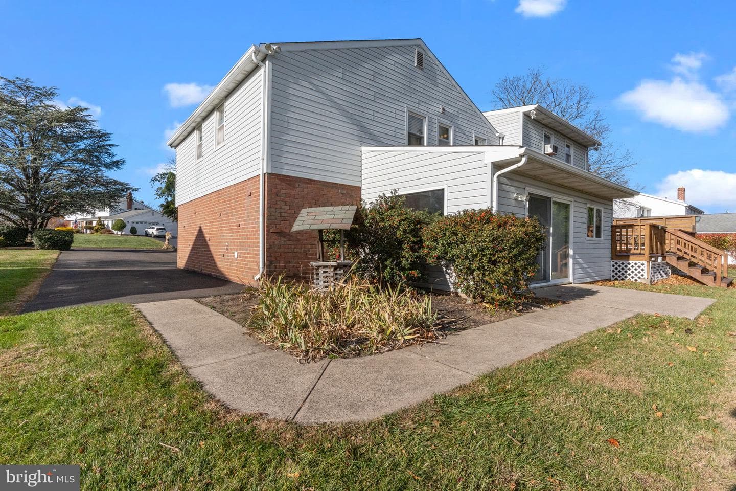 195 Harriet Road photo 43
