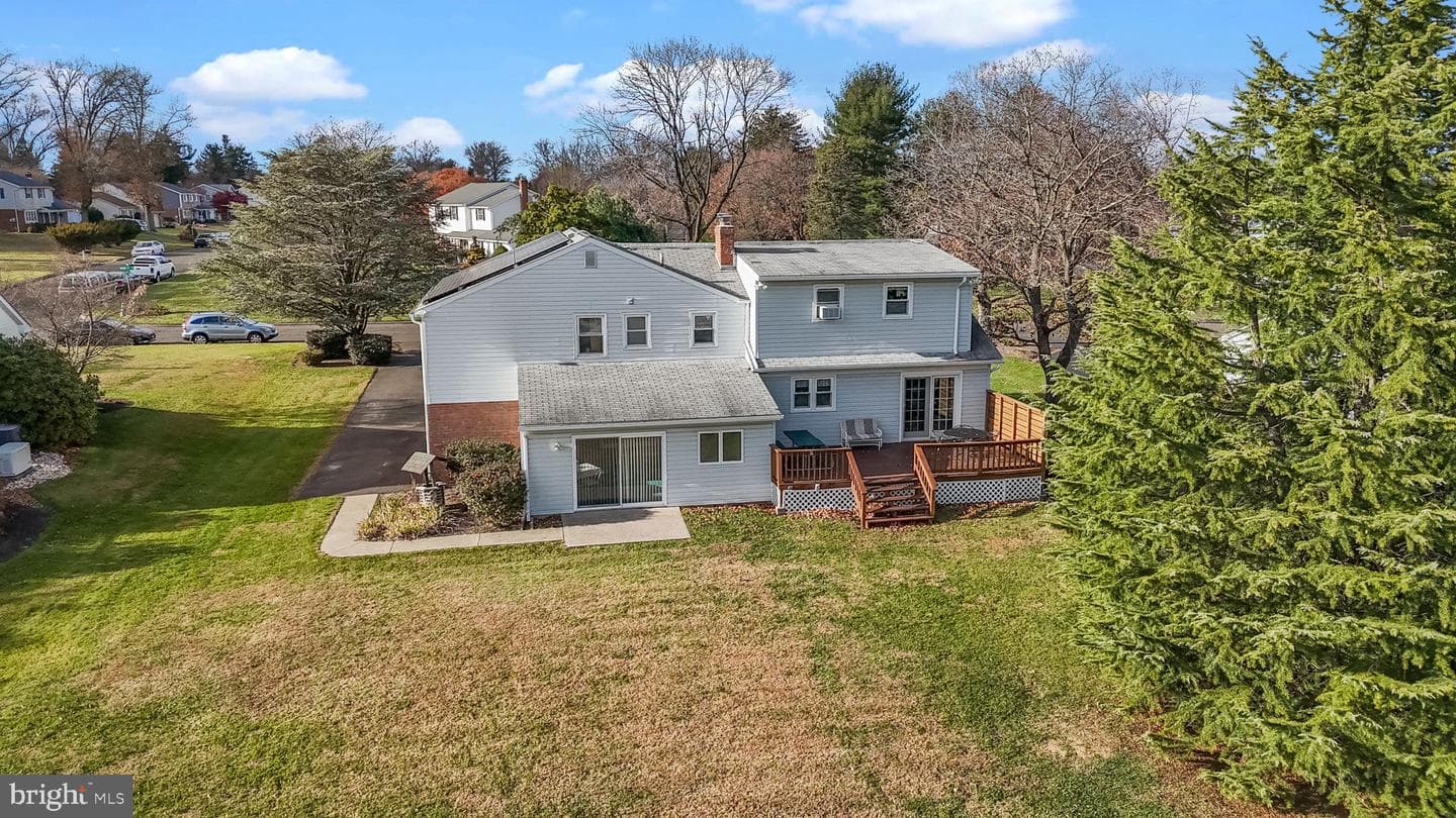195 Harriet Road photo 48