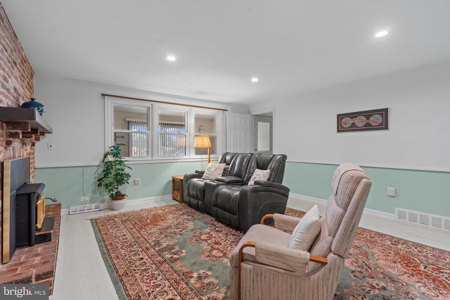 195 Harriet Road photo 7