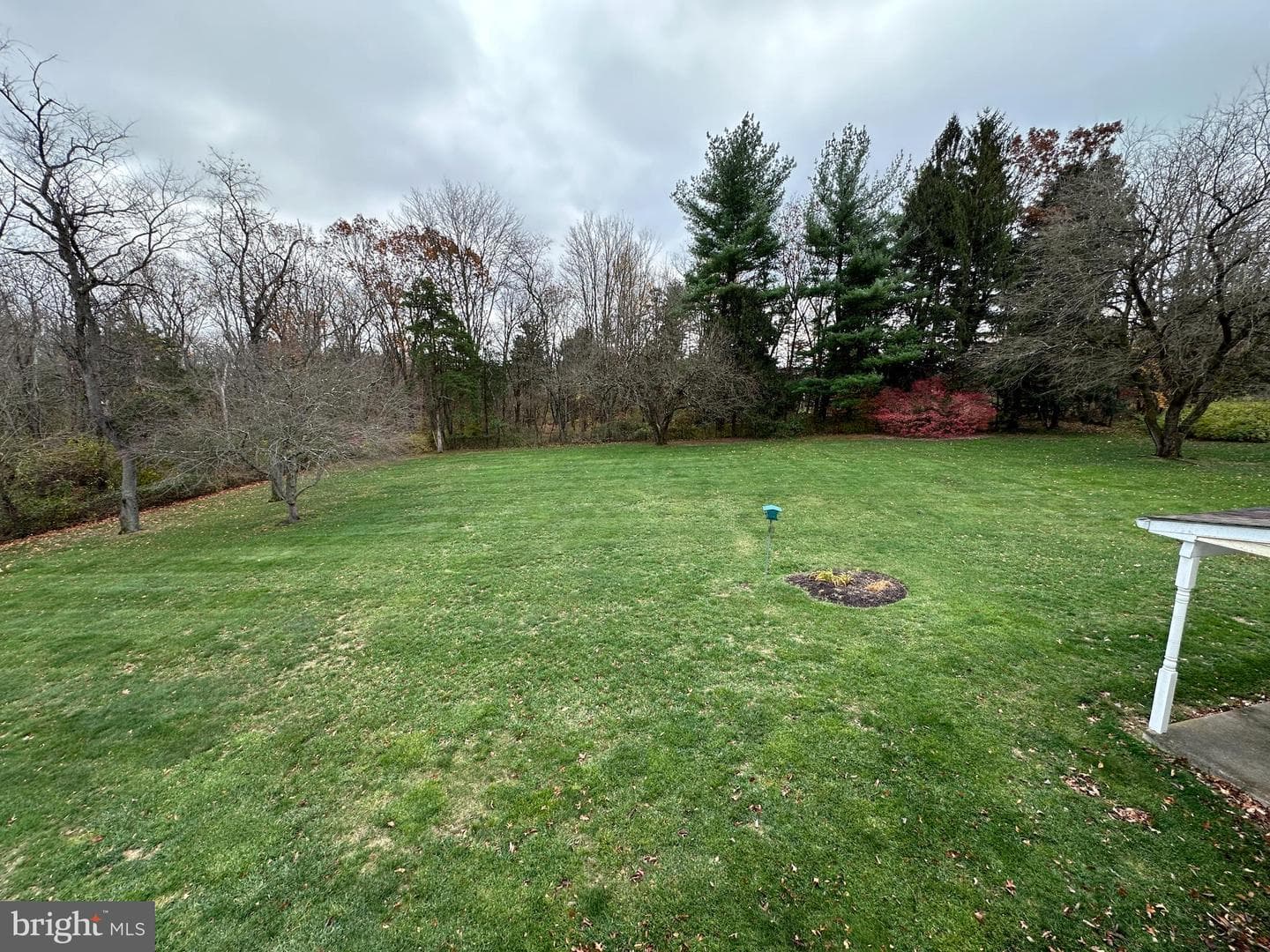 2004 Evergreen Drive photo 6