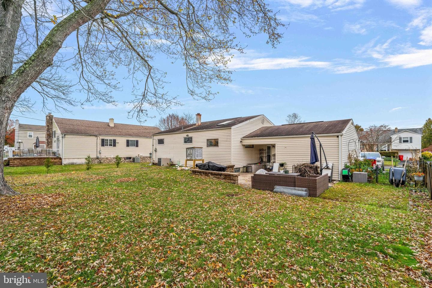 216 Wellington Drive photo 6