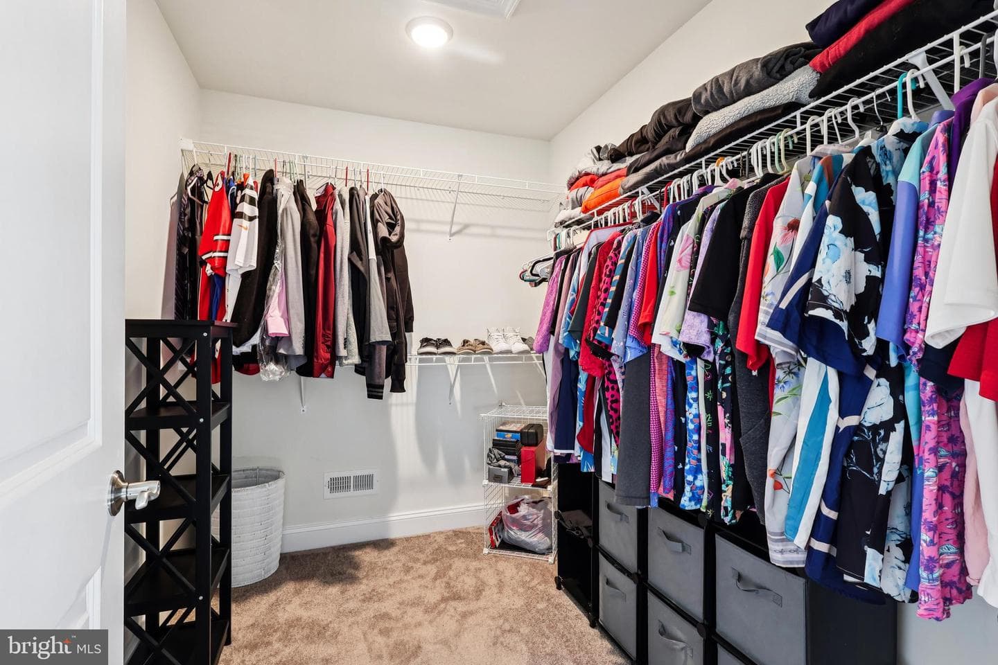 8 Lacey Lane photo 27