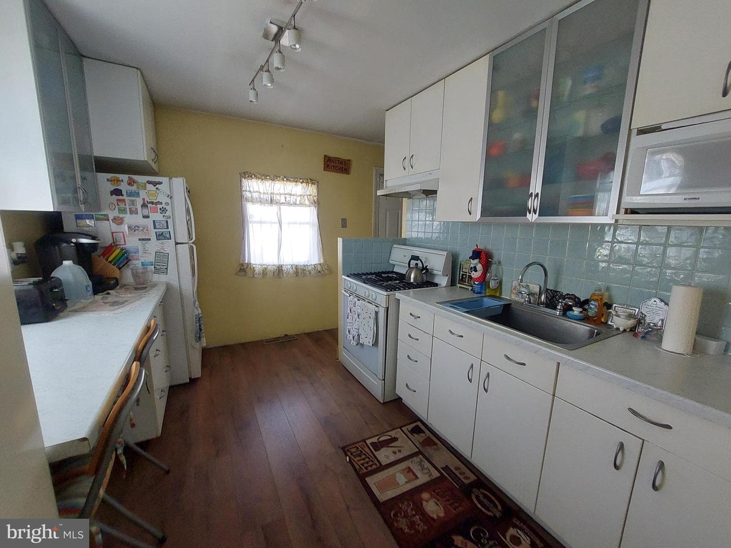 2716 Berwyn Road photo 10