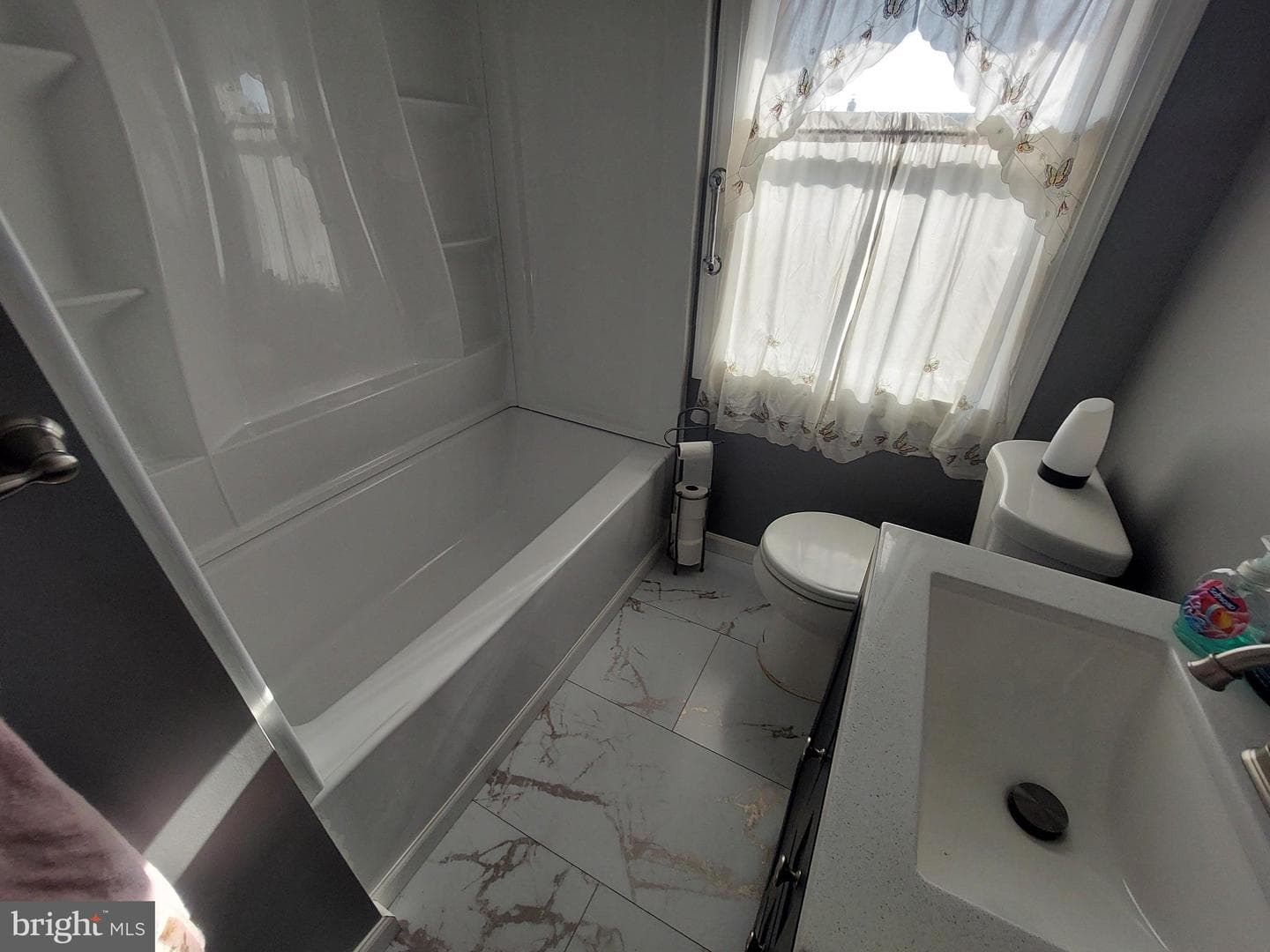 2716 Berwyn Road photo 18