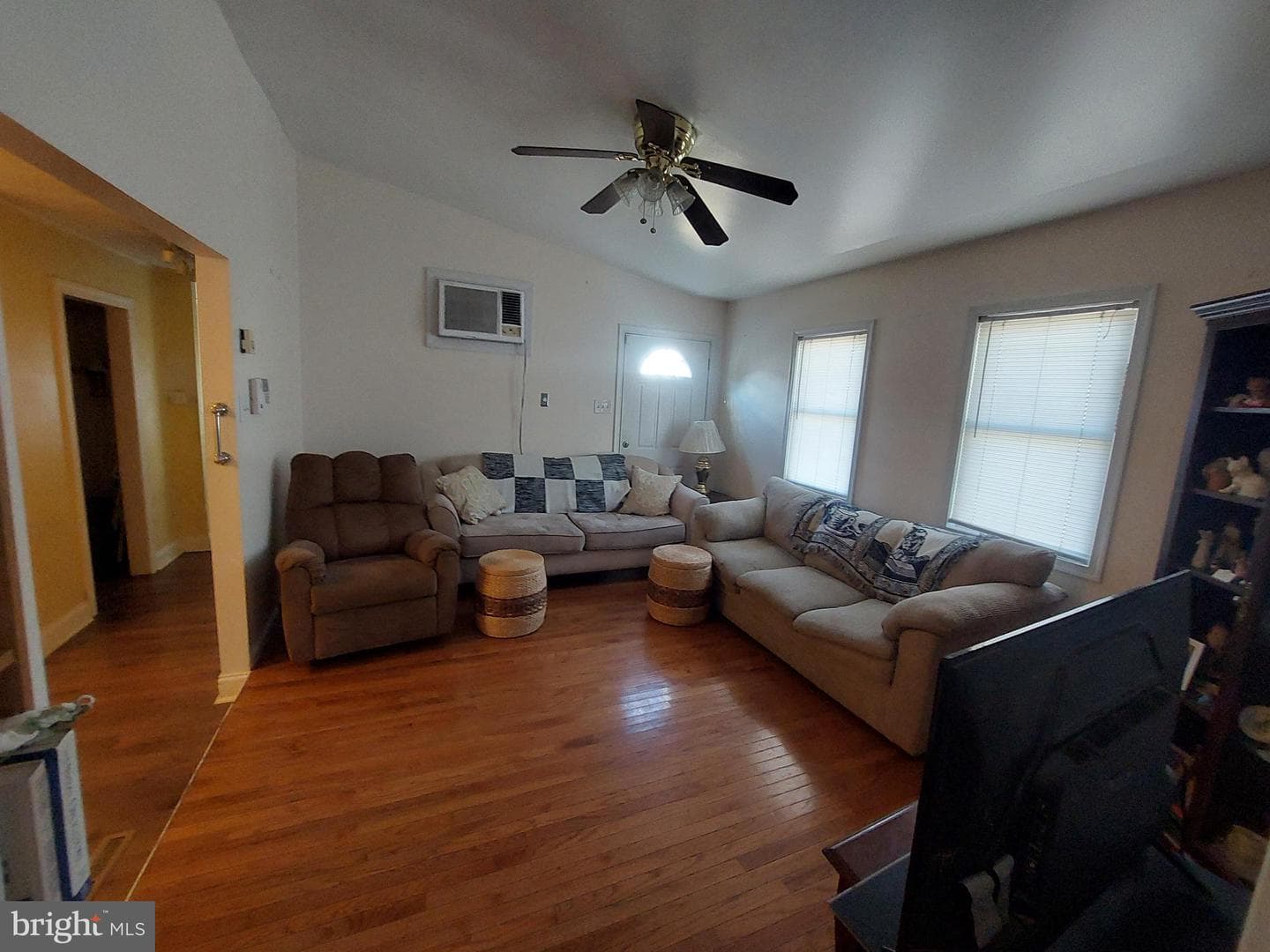 2716 Berwyn Road photo 22