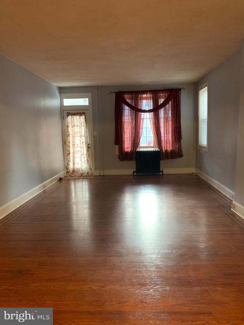 225 Washington Street photo 3