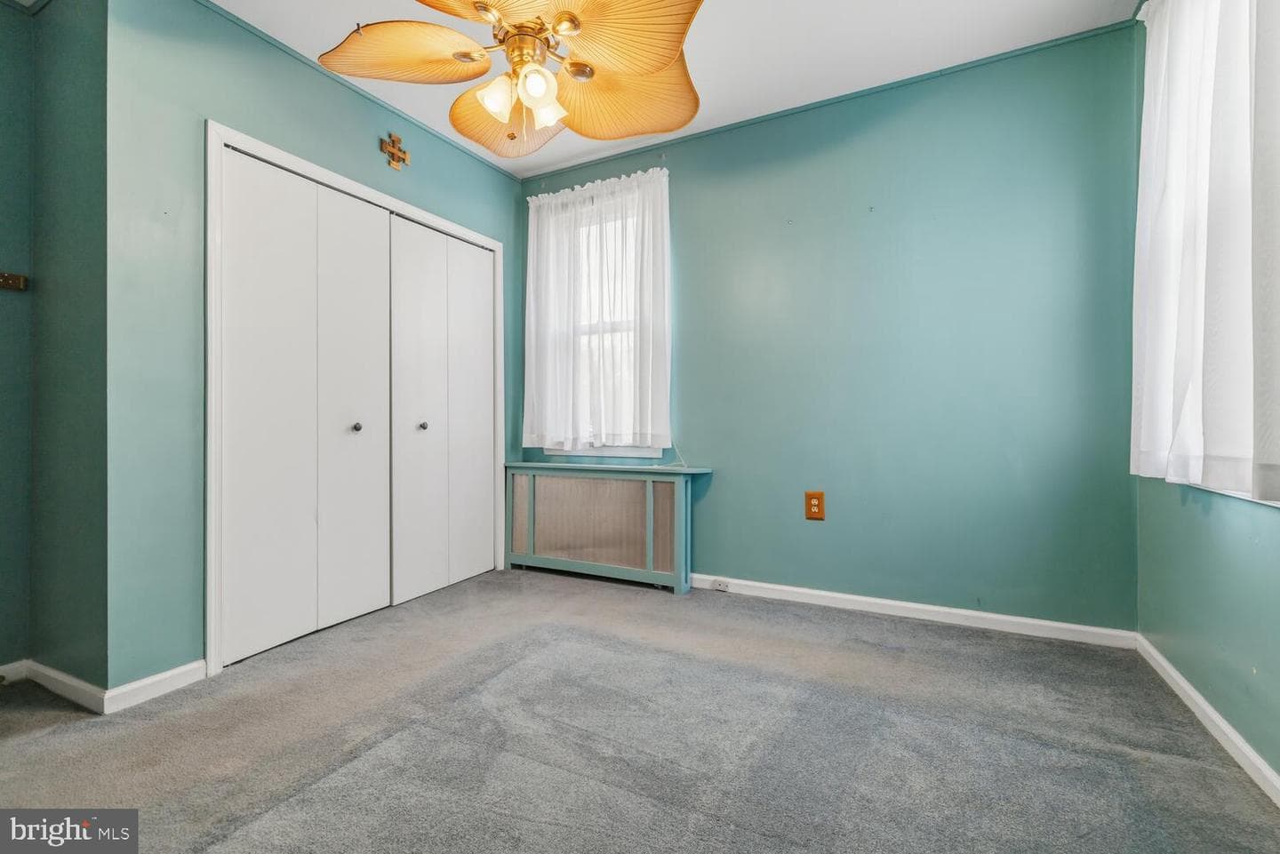 2133 Maple Avenue photo 8