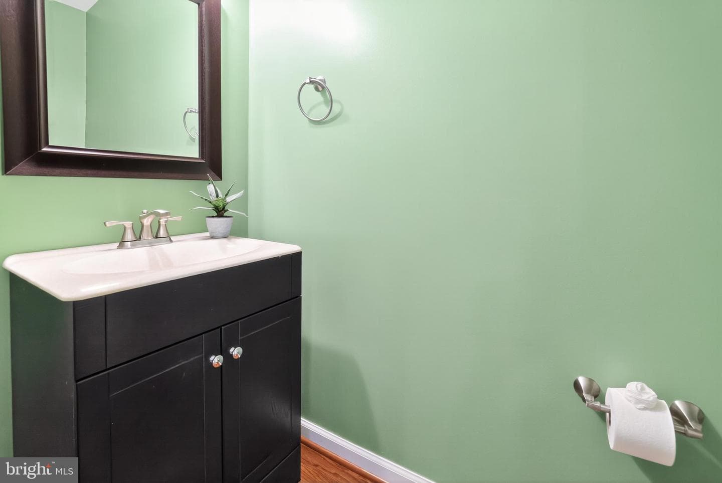 311 Goldenrod Court photo 20