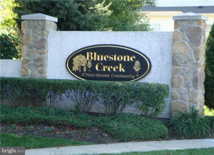 311 Goldenrod Court photo 39