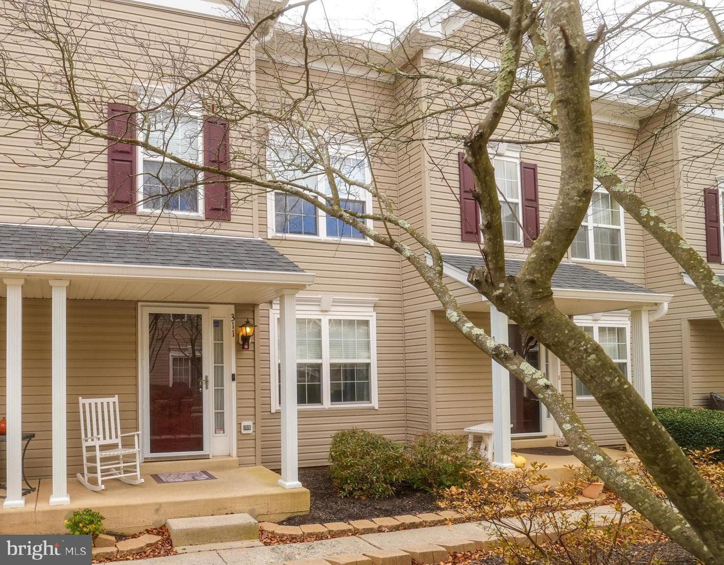 311 Goldenrod Court photo 4