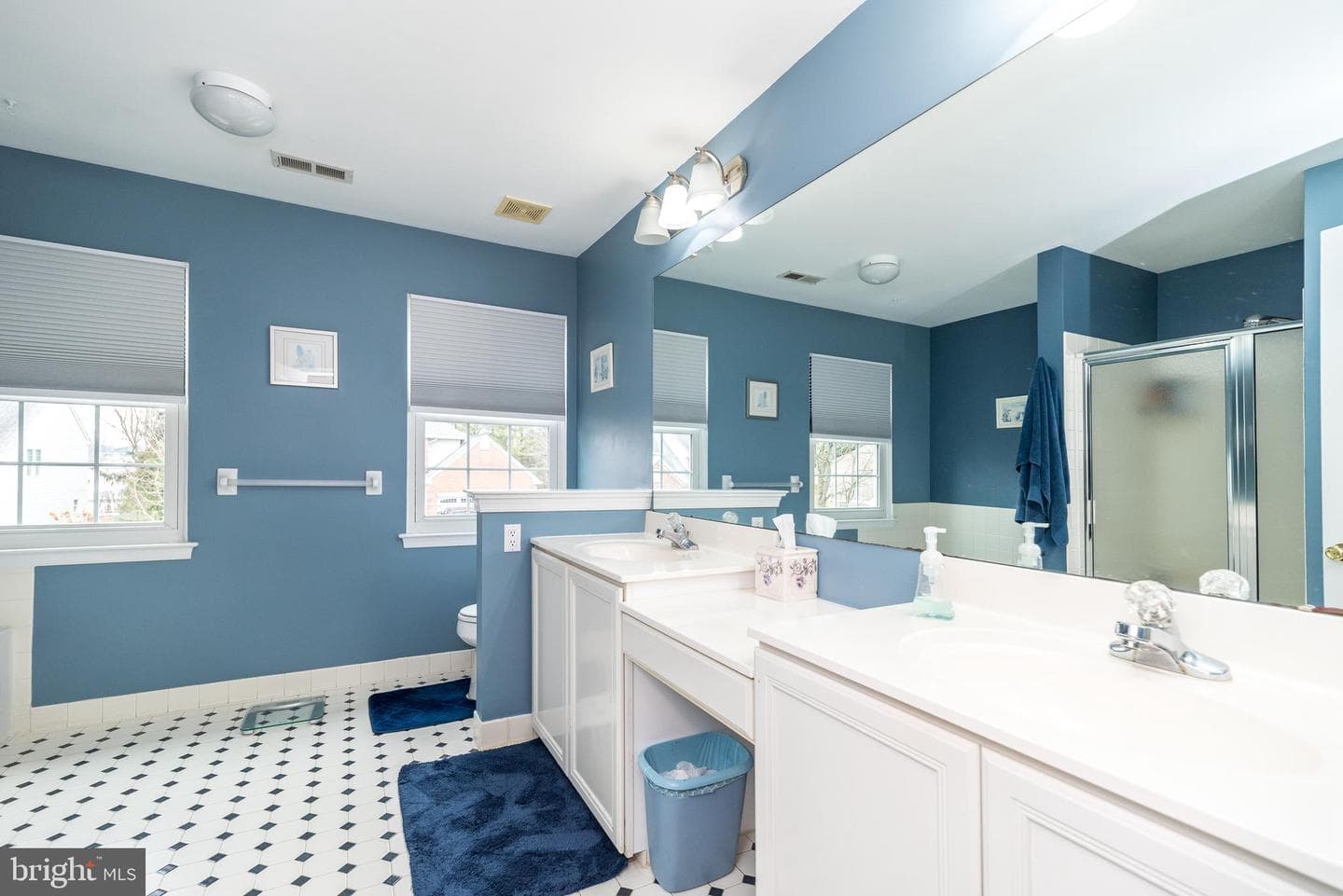 546 Clydesdale Drive photo 38