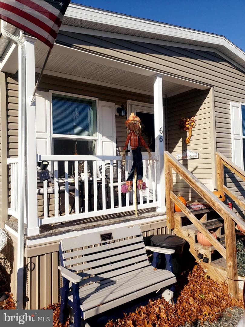 66 Cedar Drive photo 2