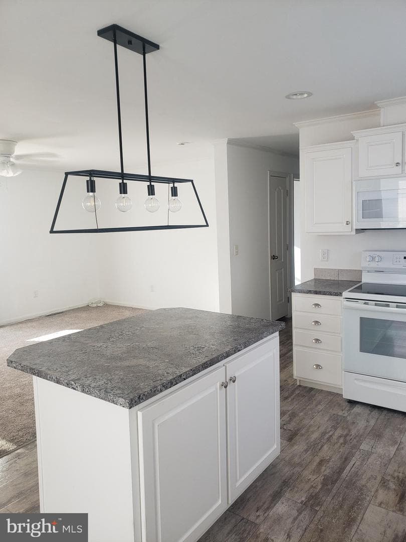 66 Cedar Drive photo 7