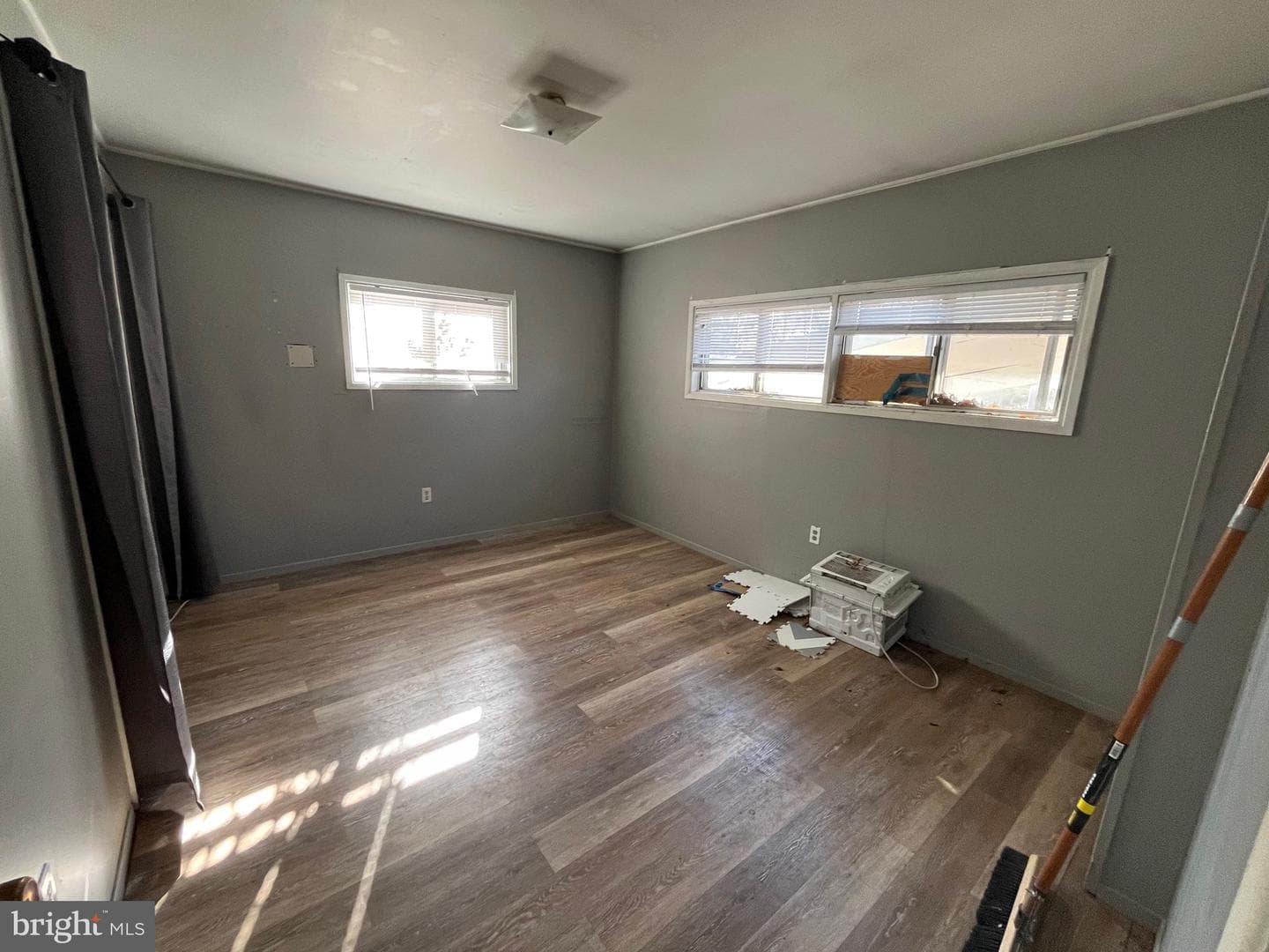 394 Lakeside Drive photo 14