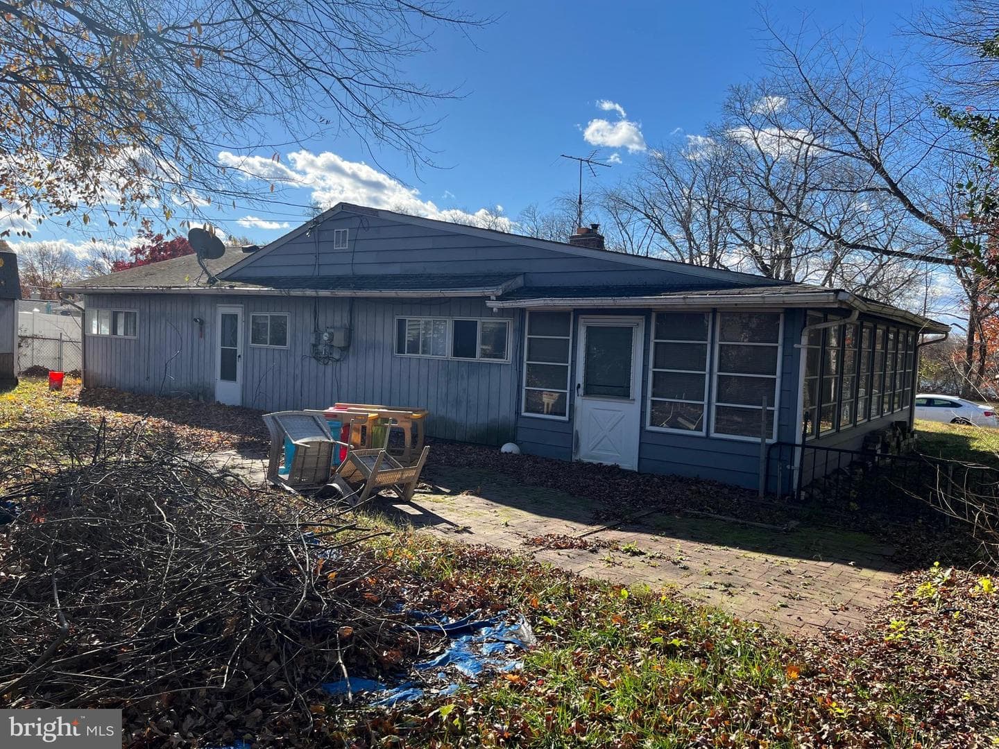 394 Lakeside Drive photo 23