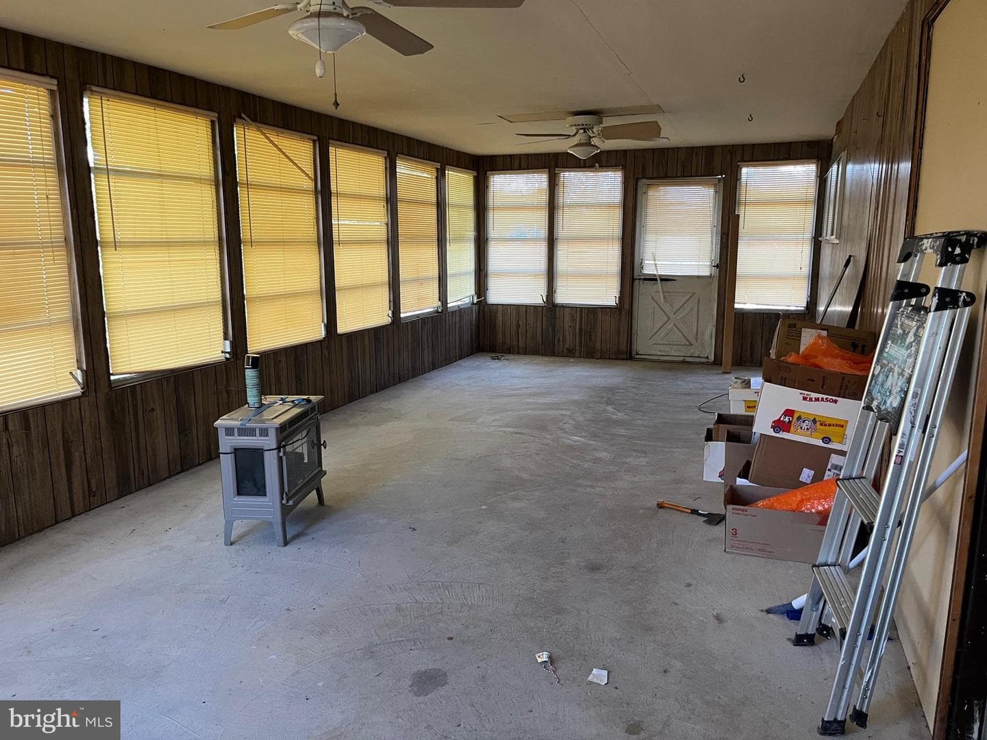 394 Lakeside Drive photo 8