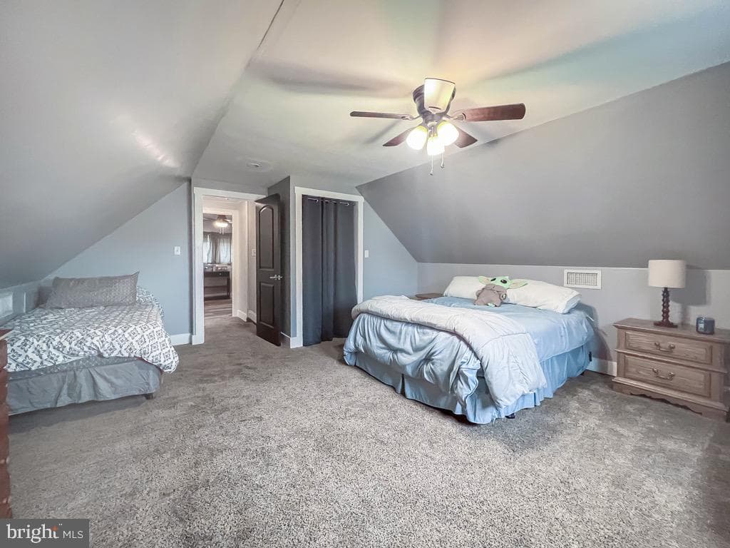 19 Cobalt Ridge Drive N photo 3