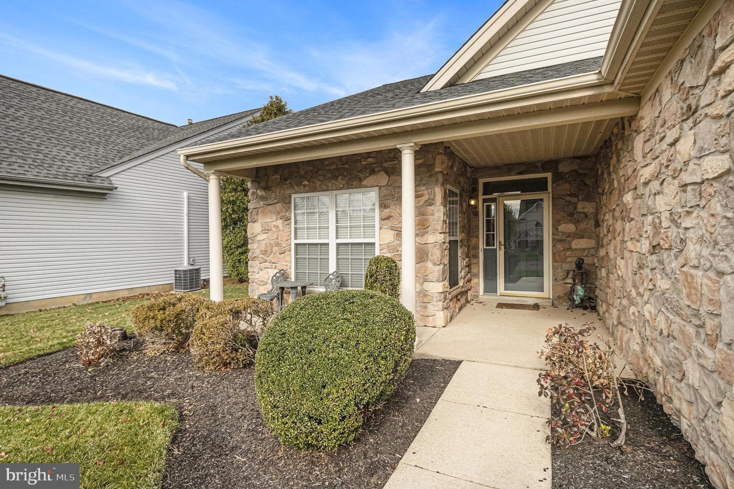 204 Neighbors Road photo 3