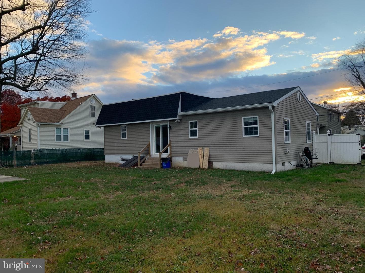 825 Tulip Avenue photo 25