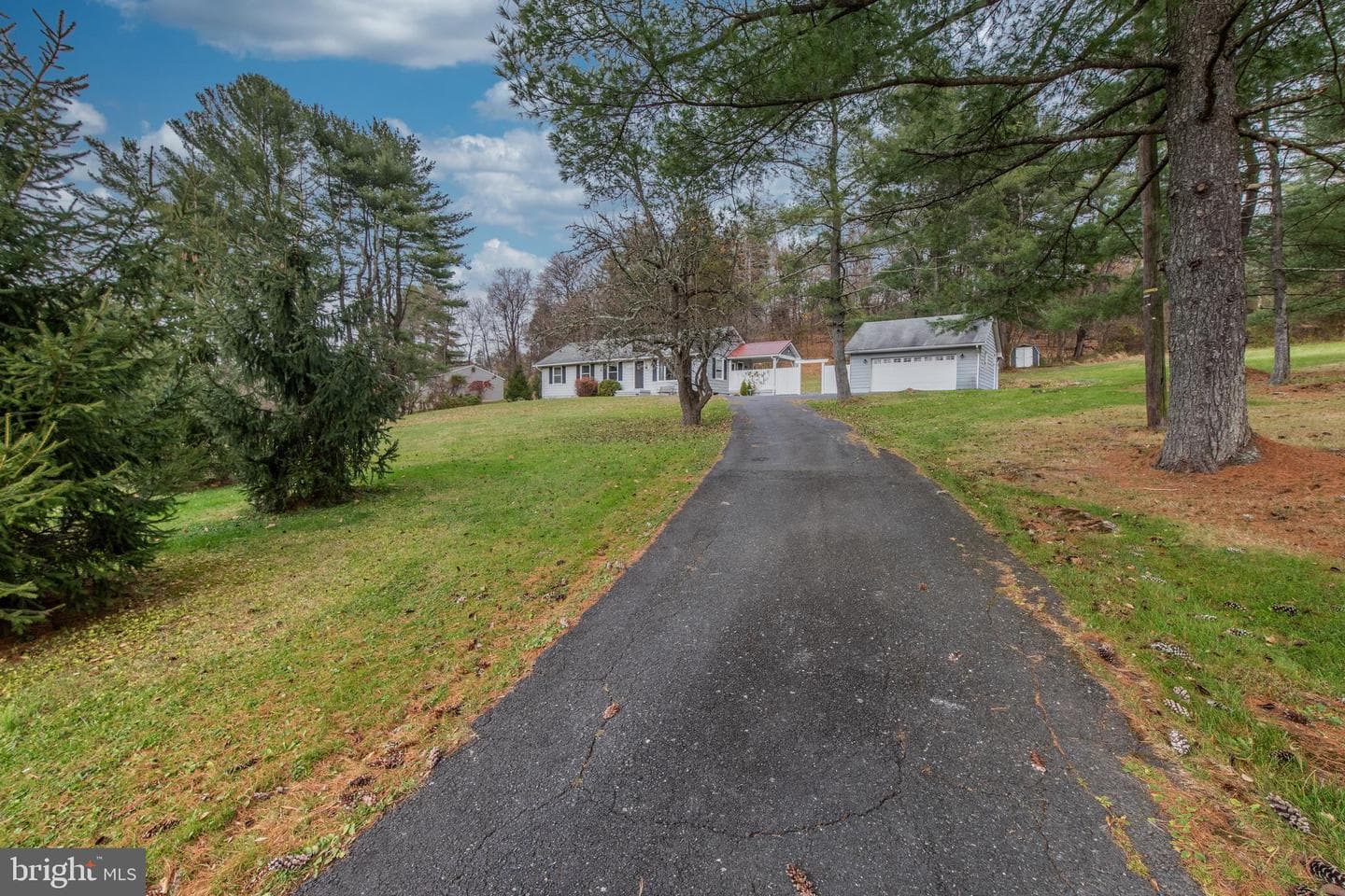 8979 Easton Road photo 2