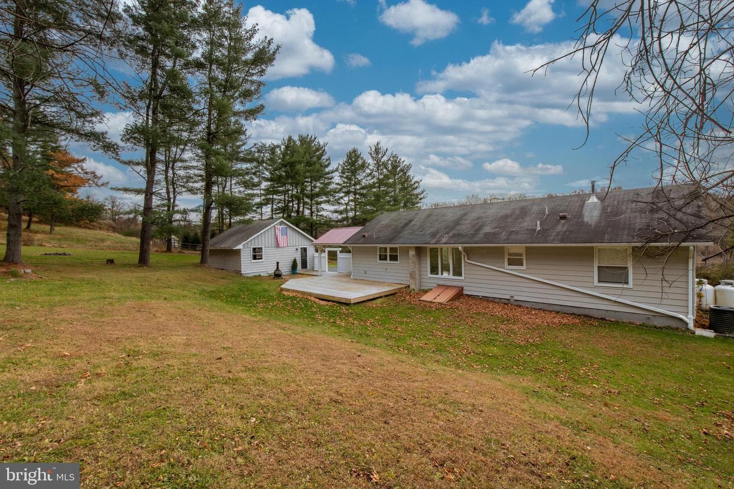 8979 Easton Road photo 33