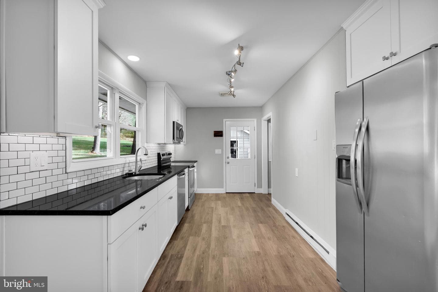 8979 Easton Road photo 7