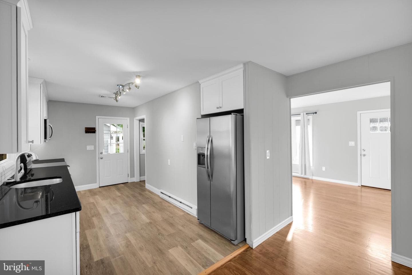 8979 Easton Road photo 8