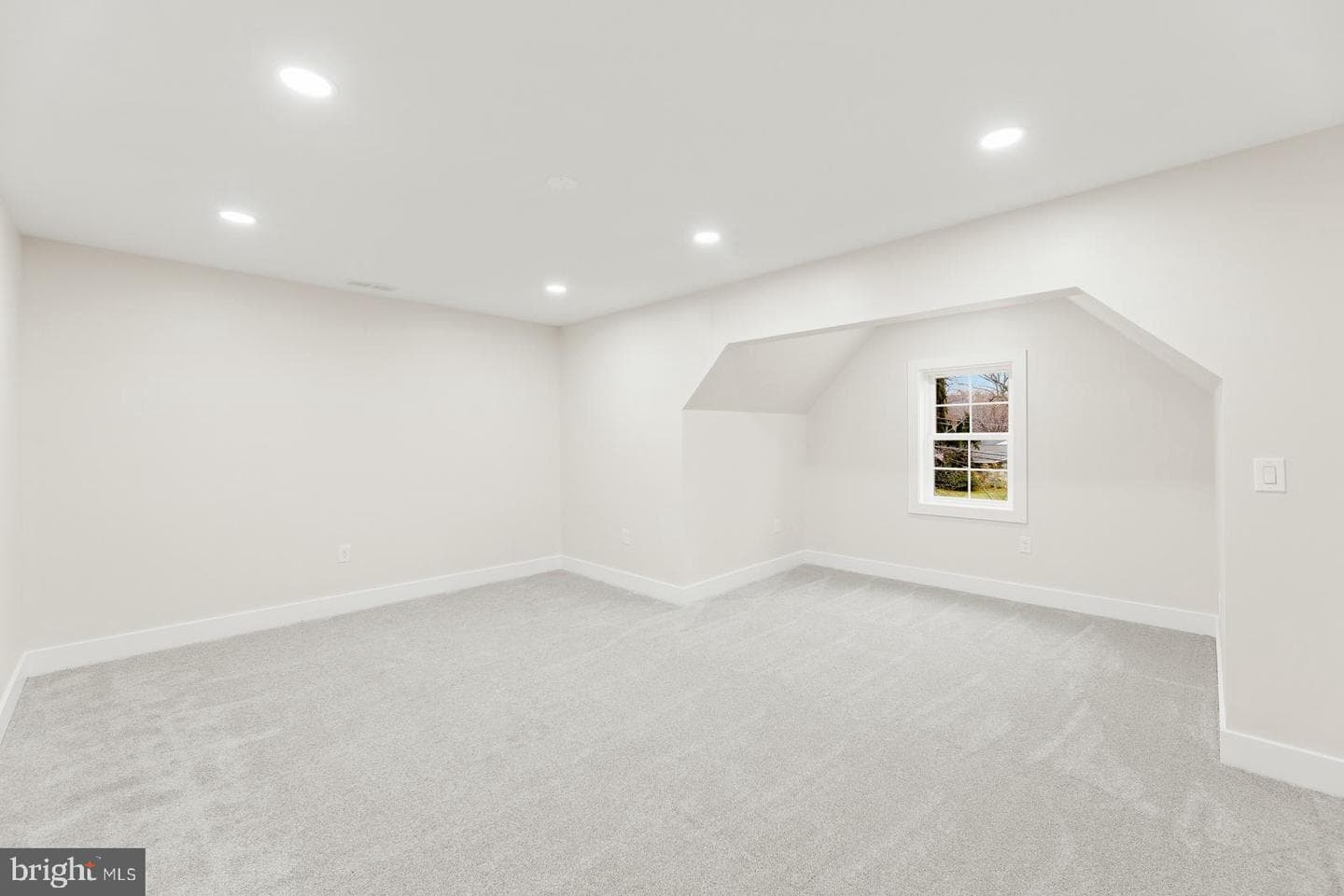 866 Hulmeville Road photo 30