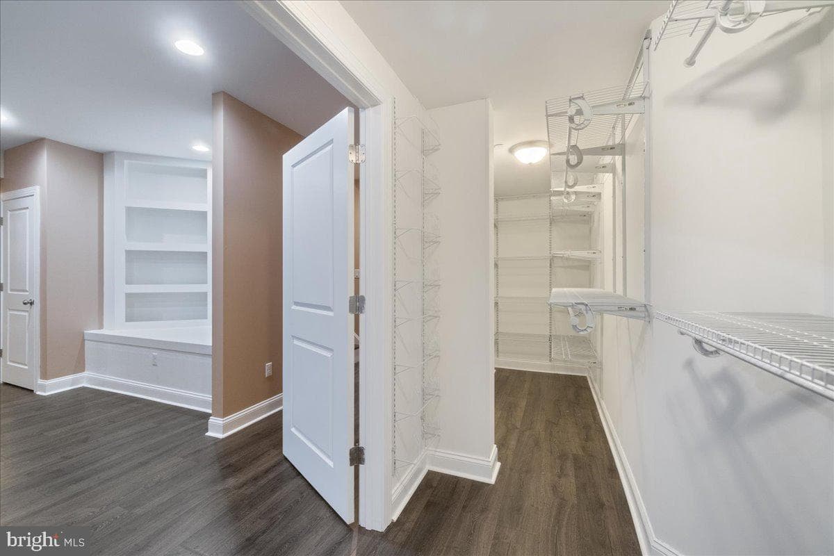 1376 Memorial Drive photo 46