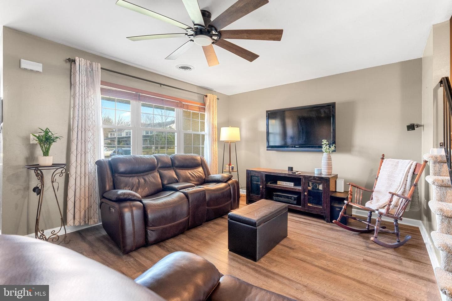 92 Laurel Court photo 4