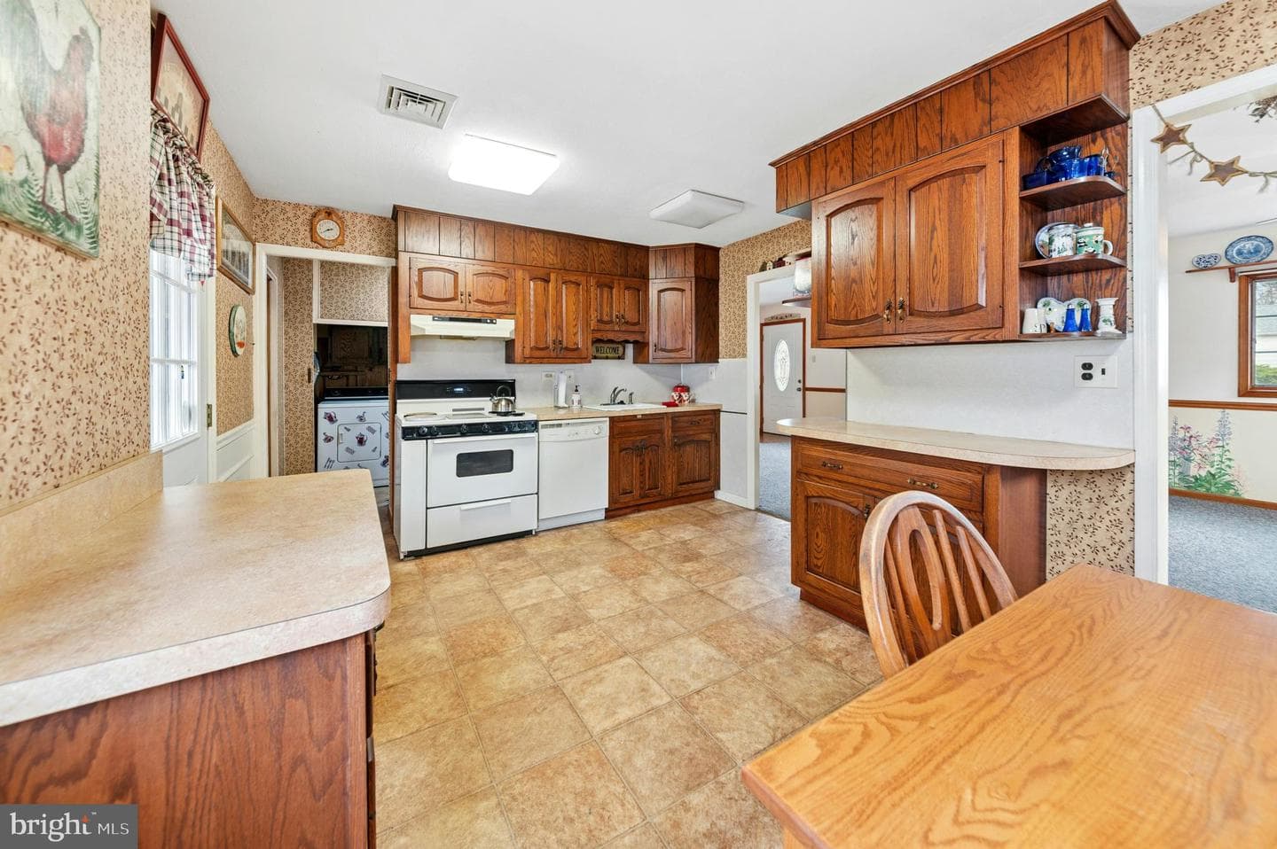 908 Circle Drive photo 10