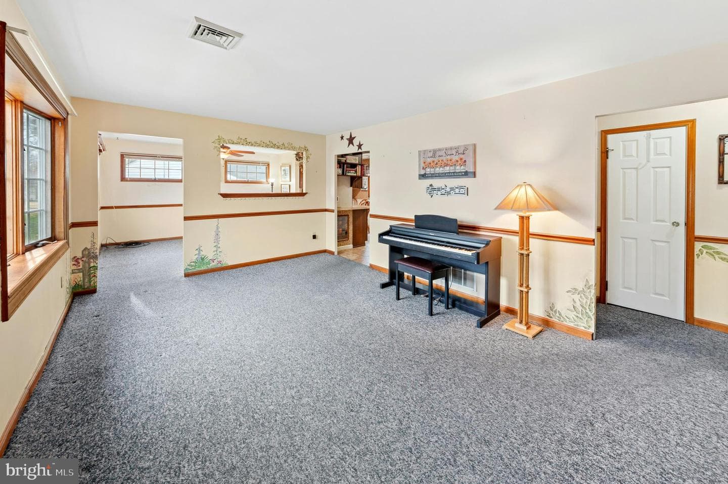 908 Circle Drive photo 12