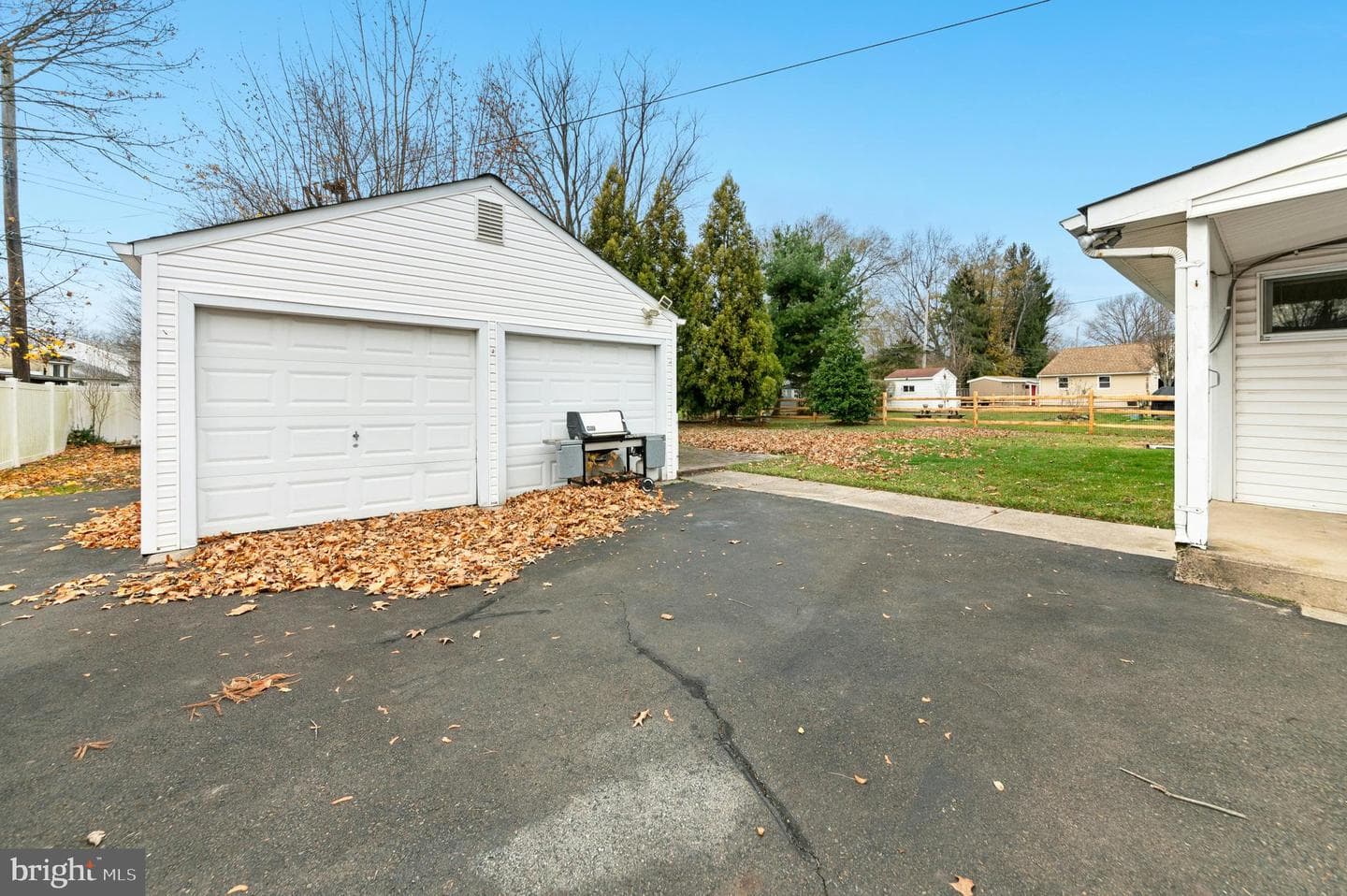908 Circle Drive photo 30