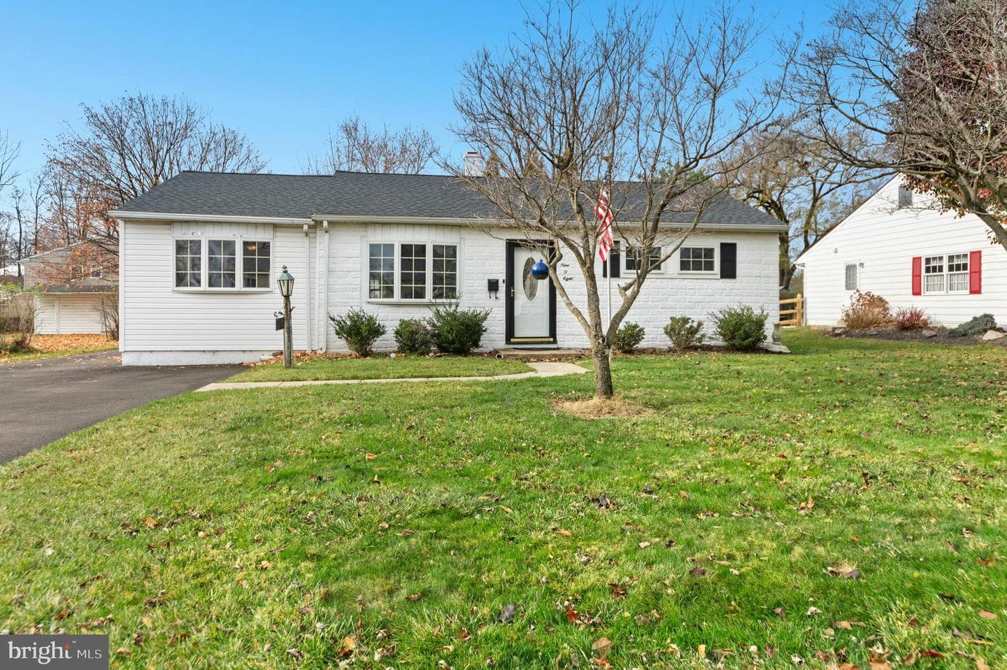 908 Circle Drive photo 4