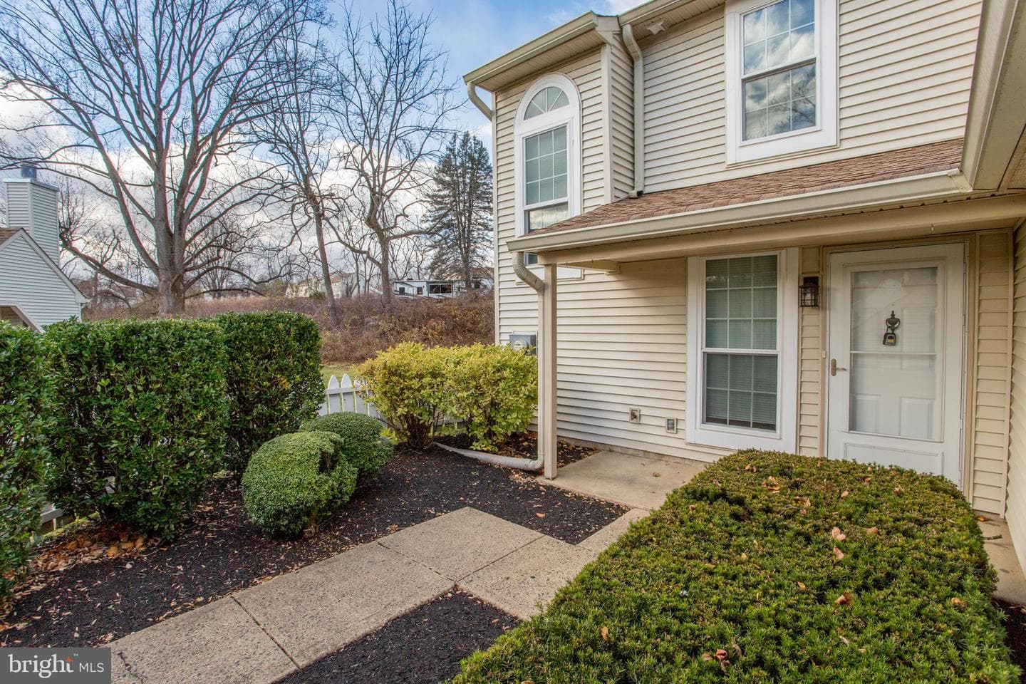 1811 Hennessy Drive photo 10