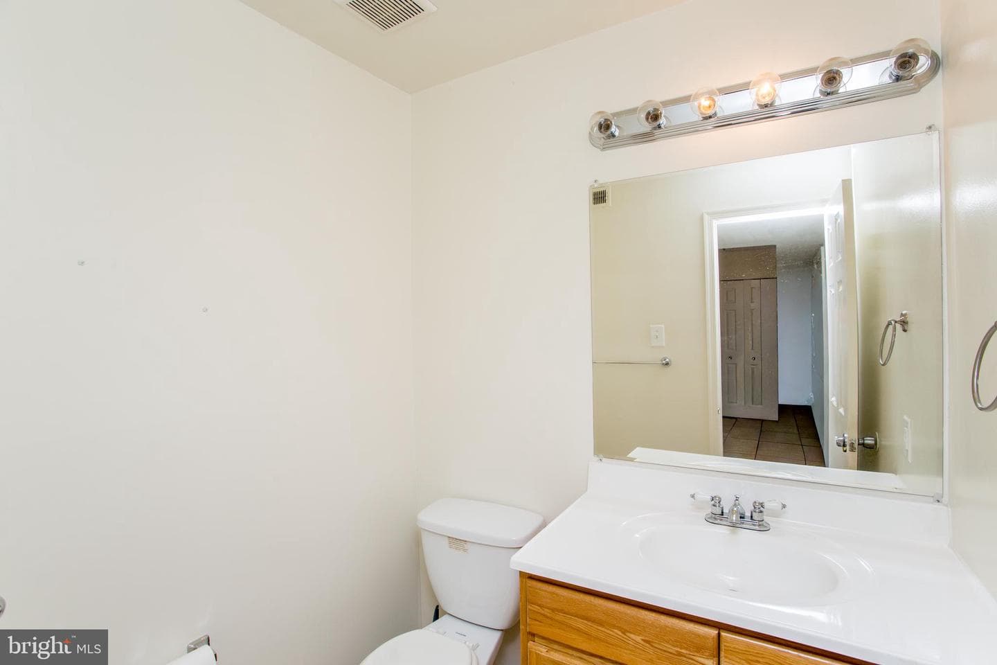 1811 Hennessy Drive photo 18