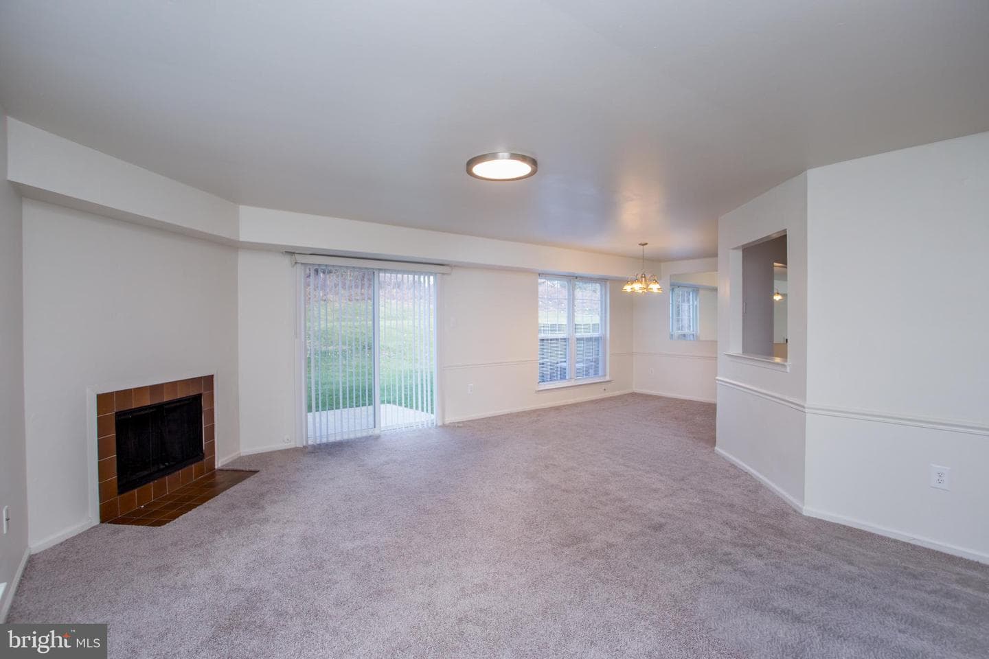 1811 Hennessy Drive photo 27