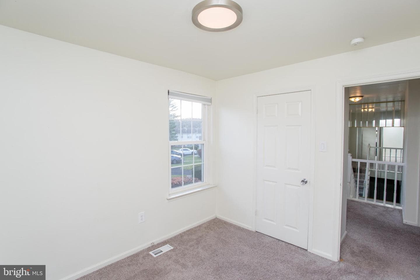 1811 Hennessy Drive photo 56