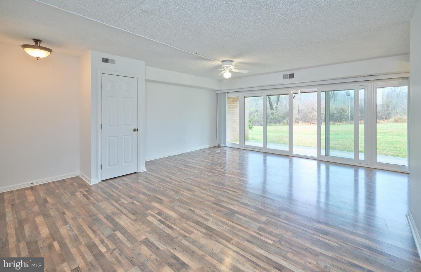 22 Hermitage Drive photo 14