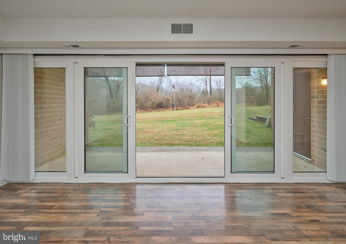 22 Hermitage Drive photo 8