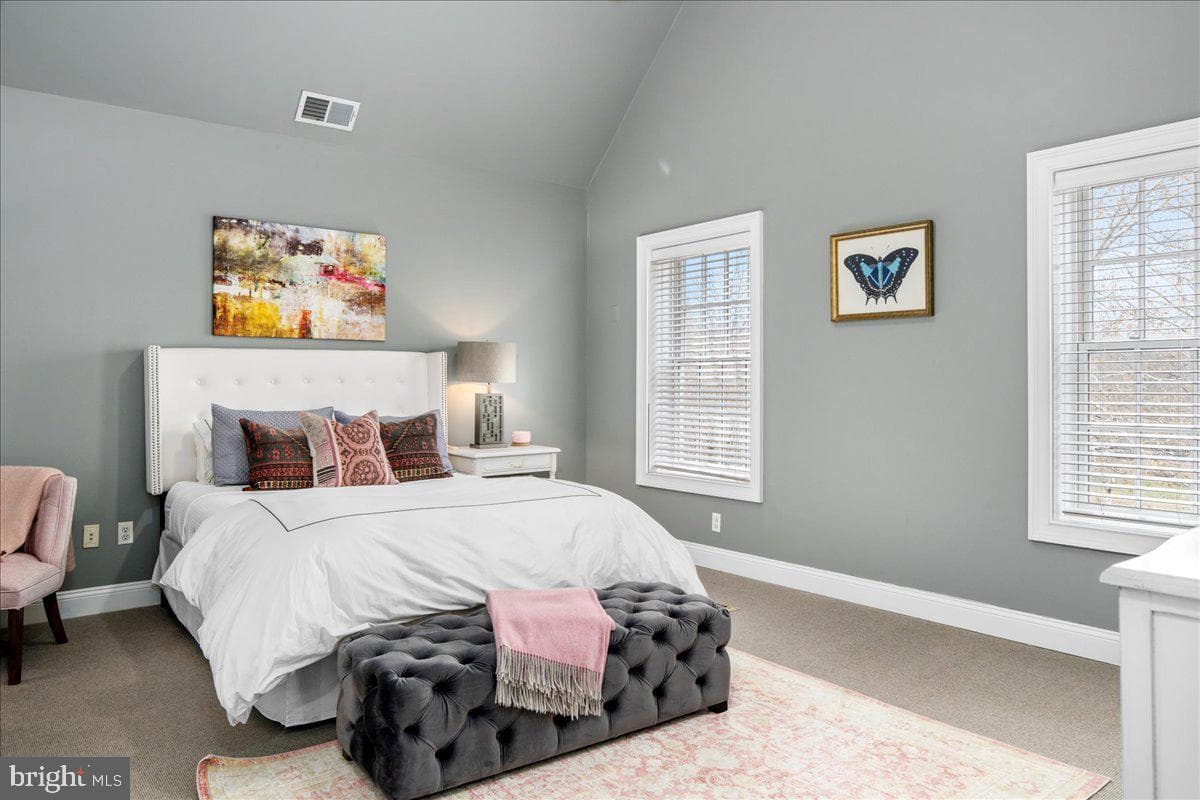 6145 Greenhill Road photo 48