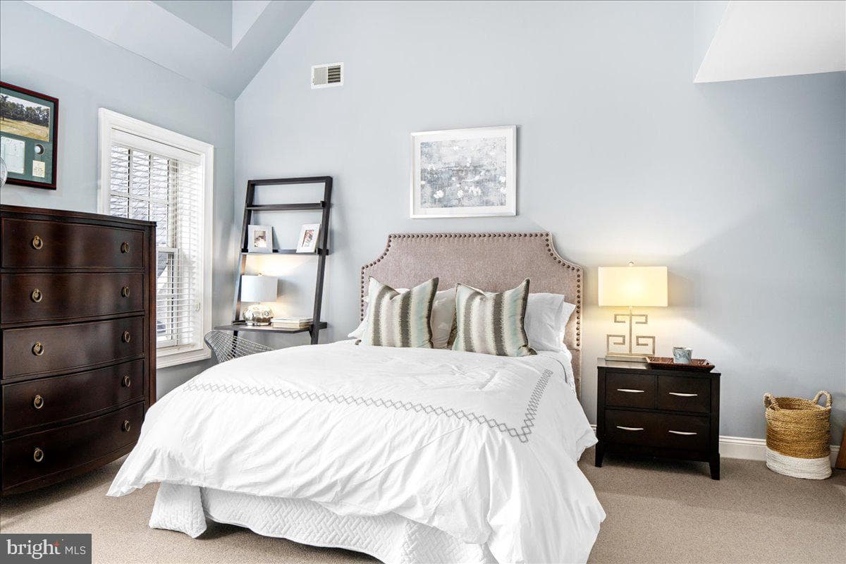 6145 Greenhill Road photo 50