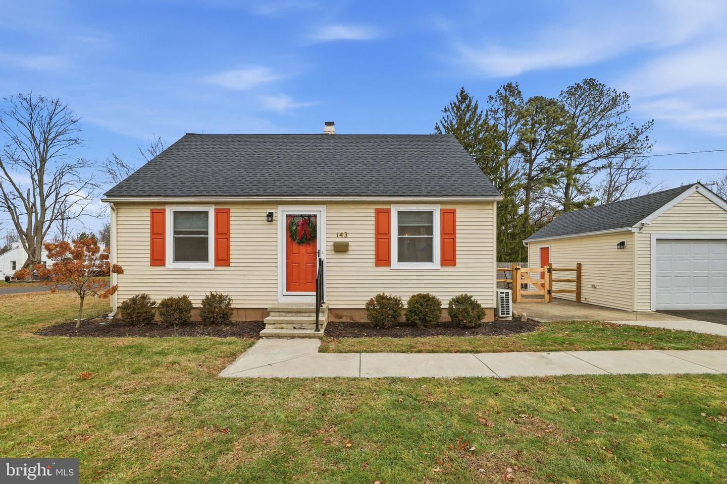 143 Myers Drive photo 3